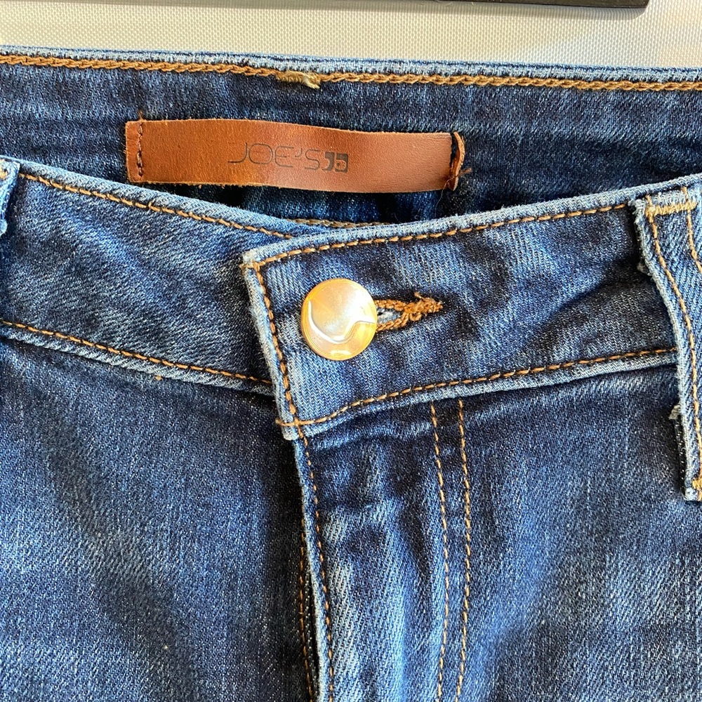 Joe’s Jeans “The Honey” Curvy Bootcut – Dark Denim (NWOT)